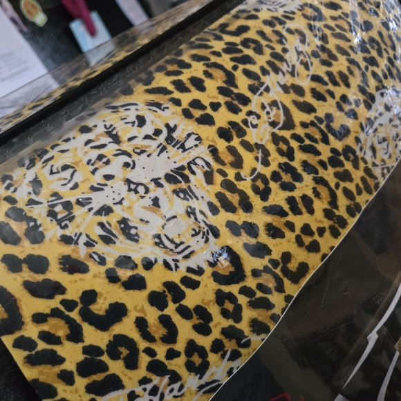 King Ed Hardy Cheetah Leopard Tiger 5 Piece Bedding Set Comforter - Picture 4 of 11